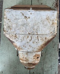 Vint. Hoosier Kitchen Cabinet Metal Hand Crank Flour Sifter Bin Original Finish