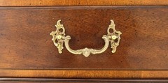 Henredon Large 78″ Wide Mahogany Breakfront MINT