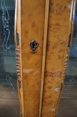 Antique Italian Baroque Rococo Walnut Burr Curio Display Cabinet Glass Showcase
