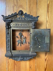 Antique Renaissance Style Wall Safe Bronze Wall Mount Cabinet Lock Box Lions