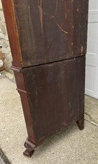 VICTORIAN MAHOGANY CHIPPENDALE CORNER CHINA CABINET