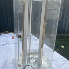 Vtg Clear Plastic and Brass Curio Cabinet Display Case EXCELLENT Condition