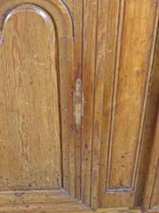 Antique French Carved Walnut Louis XV Lighted China Cabinet Vitrine, Circa 1890s