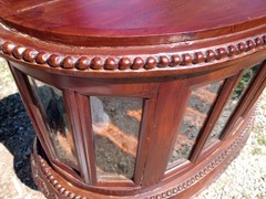 Vtg Bean Shaped Bar Liquor Curio Cabinet Table w Beveled Glass and Butler Tray