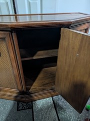 1970s American Pecan Rattan Console Cabinet with Shelf, 2 Doors