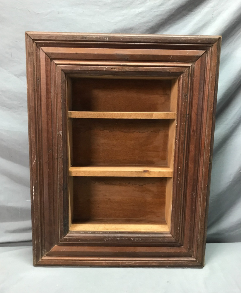 VTG Varnished Wood Moulding 21×28 Wall Mounted Shadow Box Spice Rack 1151-25B