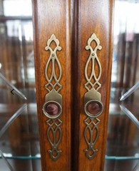 Alexander Julien Cabinet