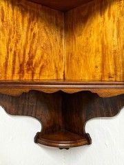 An Edwardian Mahogany Wall Hanging Corner Cabinet Manner Of James Shoolbred