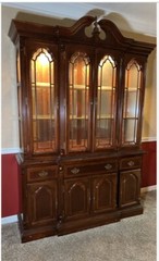 Vintage Ethan Allen Lighted Mahogany Breakfront China Cabinet