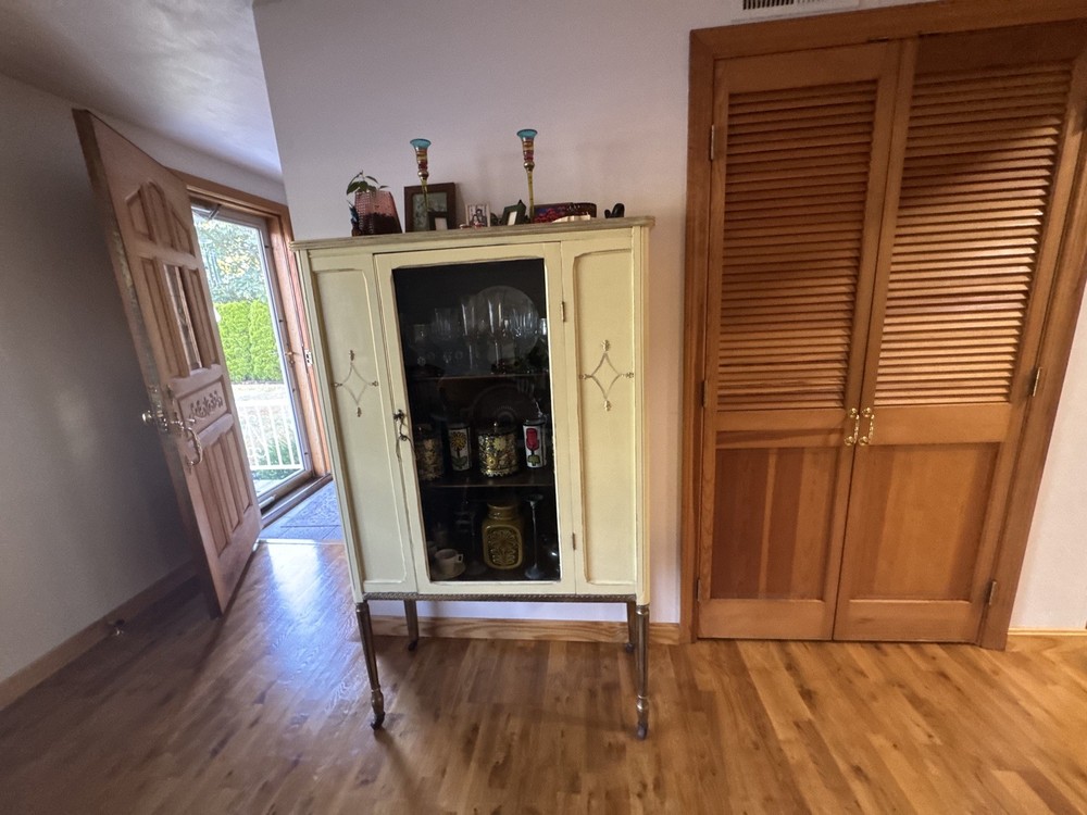 Antique China cabinet Vignette – Genuine French Hand Painted with Ormolu