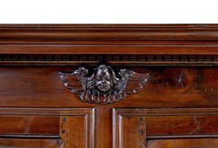18TH CENTURY FRENCH CARVED WALNUT CUPBOARD