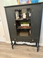 Antique Refurbished Hutch. Est Early 1930’s