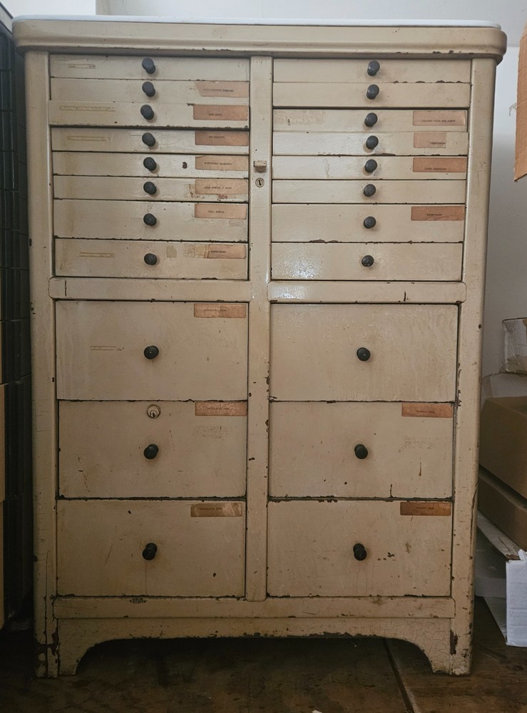 American Cabinet Company Antique Art Deco Medical Dental Cabinet See Description