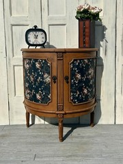 Elegant entry table, Floral cabinet for storage, Medium sized storage cabinet